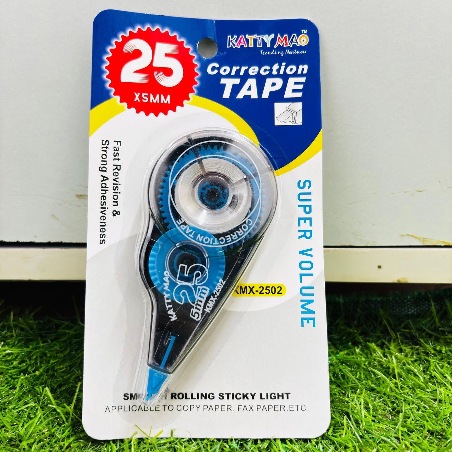 Katty Mao Correction Tape, model KMX-2502