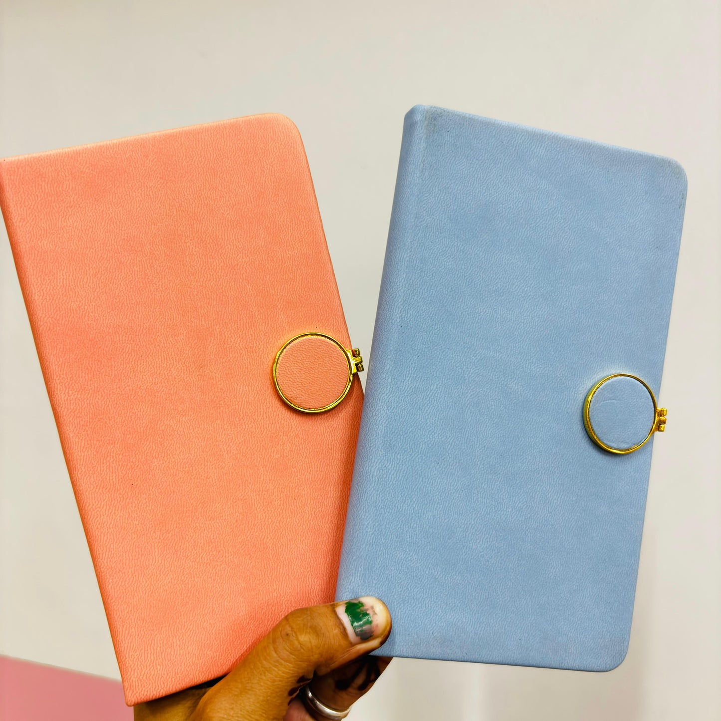 Elegant Ring Lock Diary