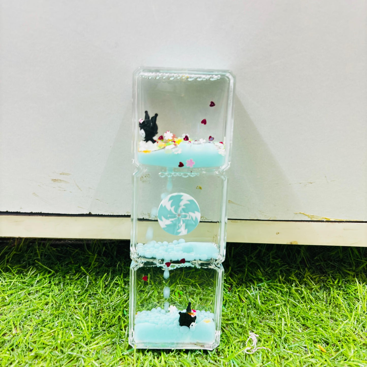 Kuromi Spinning Water Timer Showpeice