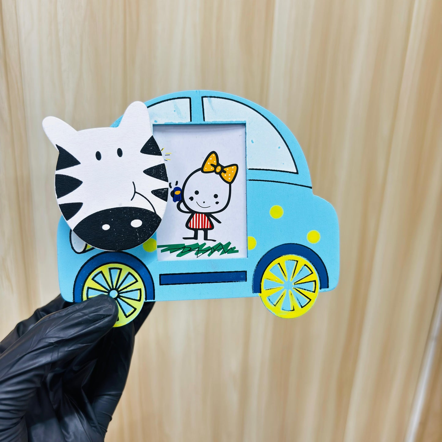 Car Shaped Wooden Pen Stand Holder with Photo Frame