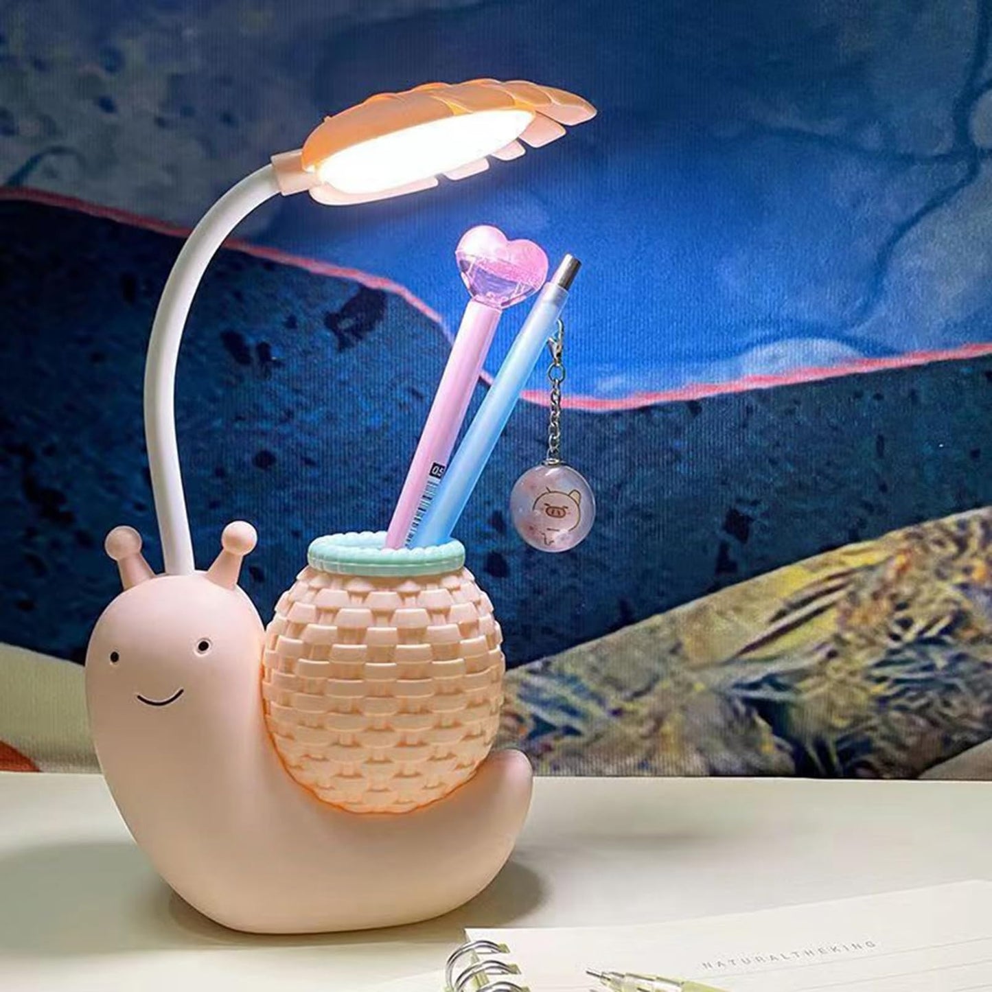 Snail Desk Lamp with Pen Holder