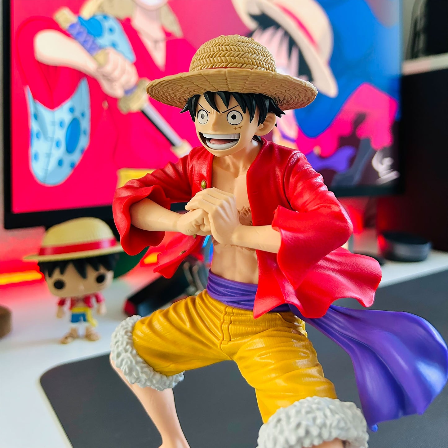One Piece Grandista Monkey D. Luffy figure.