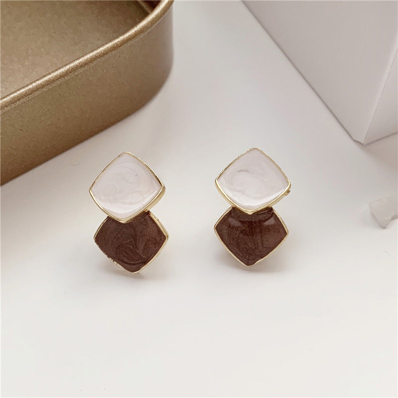 Simple Splicing Contrast Color Earrings