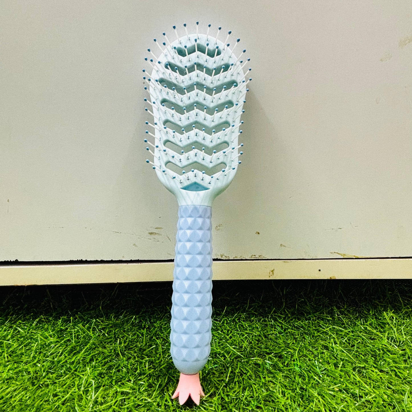 Cartoon Foot Paddle Brush