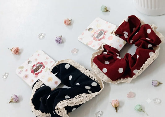 Polka Dot Lace Trim Scrunchie