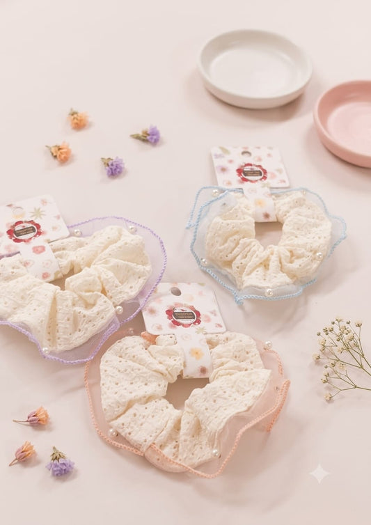 White Lace Pearl Scrunchies Hair Tie