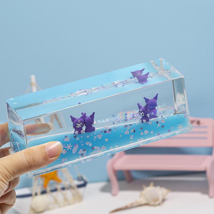 Kuromi Floating Water Showpeice