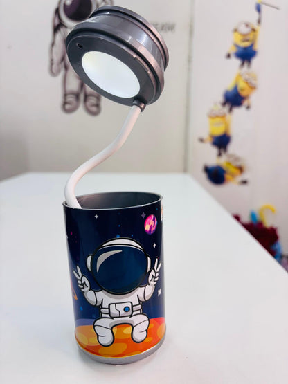 Astronaut Table Lamp With Pen Holder