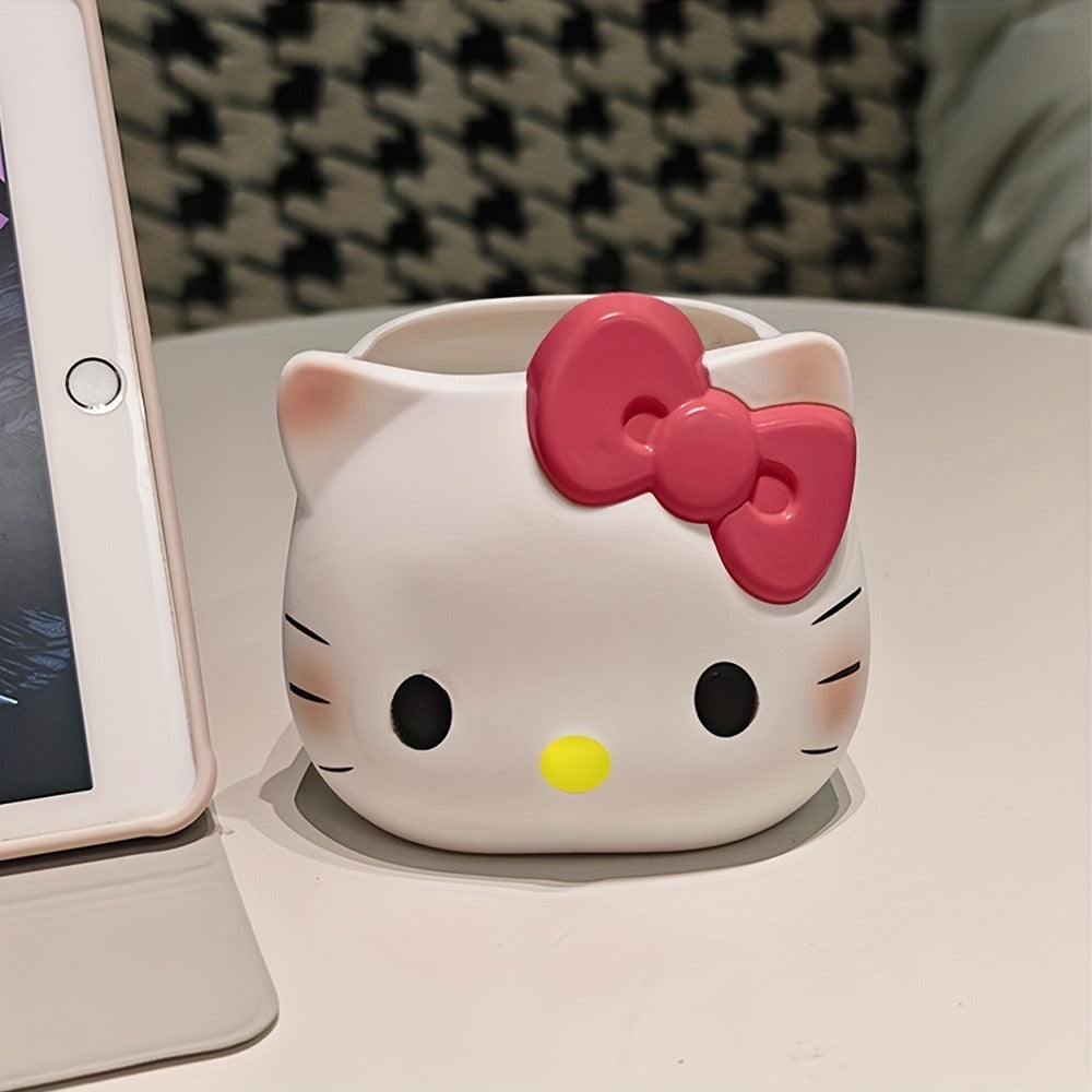 Cute Kitty Desk Pen Stand
