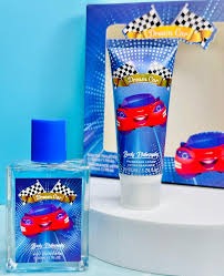 Victoria Word  Perfume