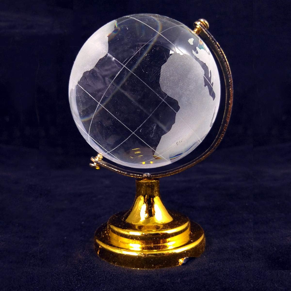Universal Kraft Crystal Globe with Golden Color Stand