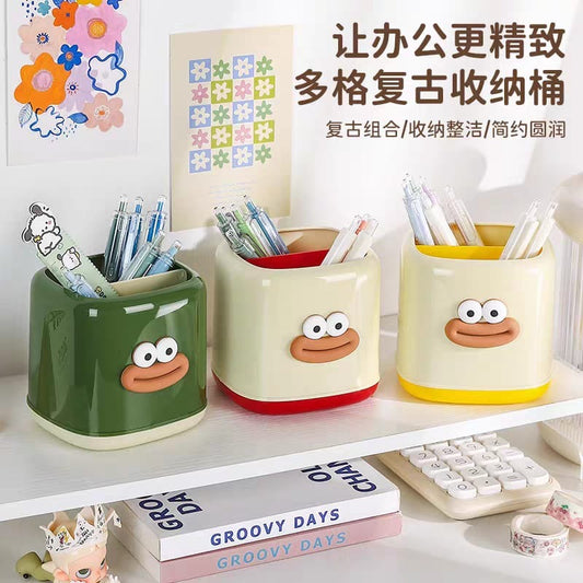 Kawaii Pen Holder