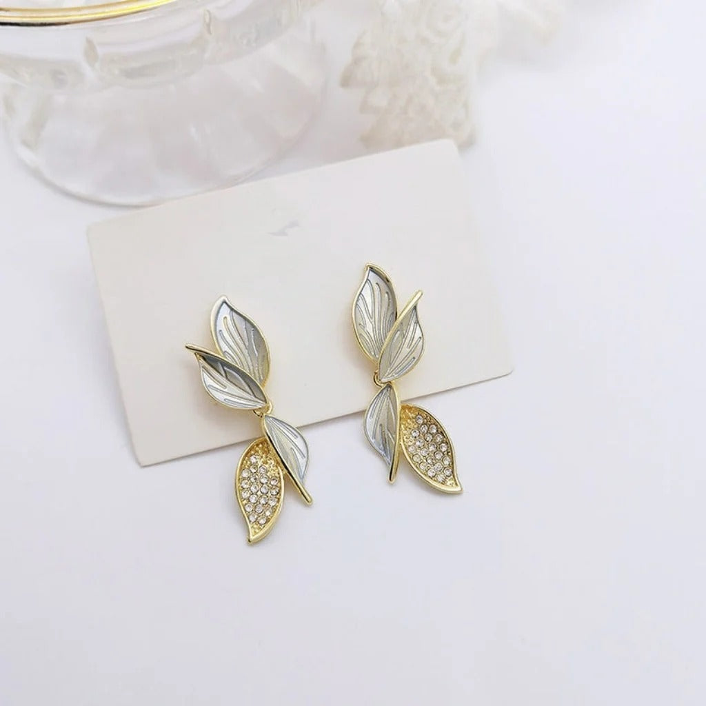 Long leaf earrings