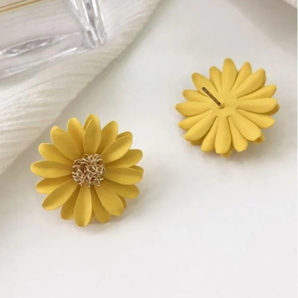 Colorful chrysanthemum flower earrings