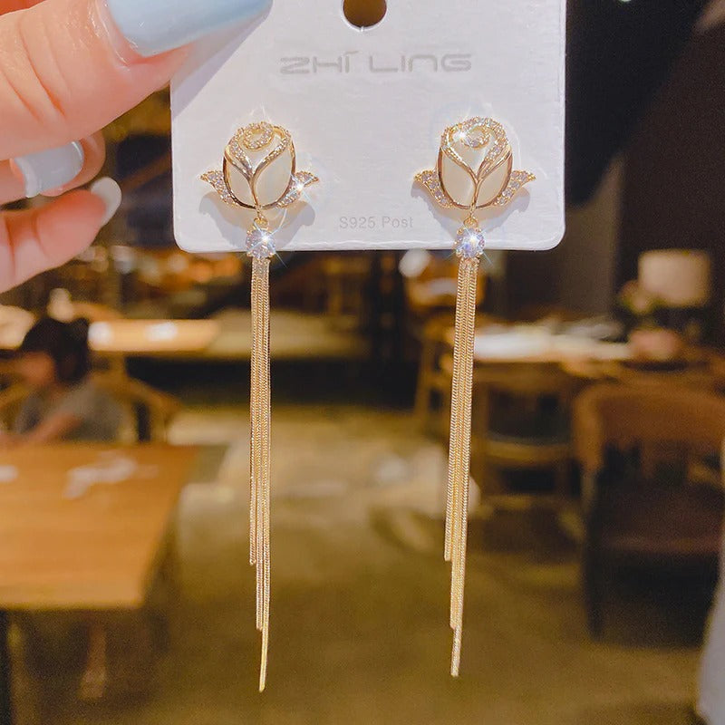 Flower long chain earrings